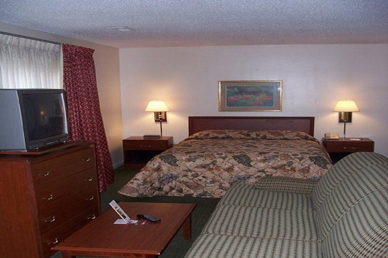Huntsville Hotel & Suites Buitenkant foto